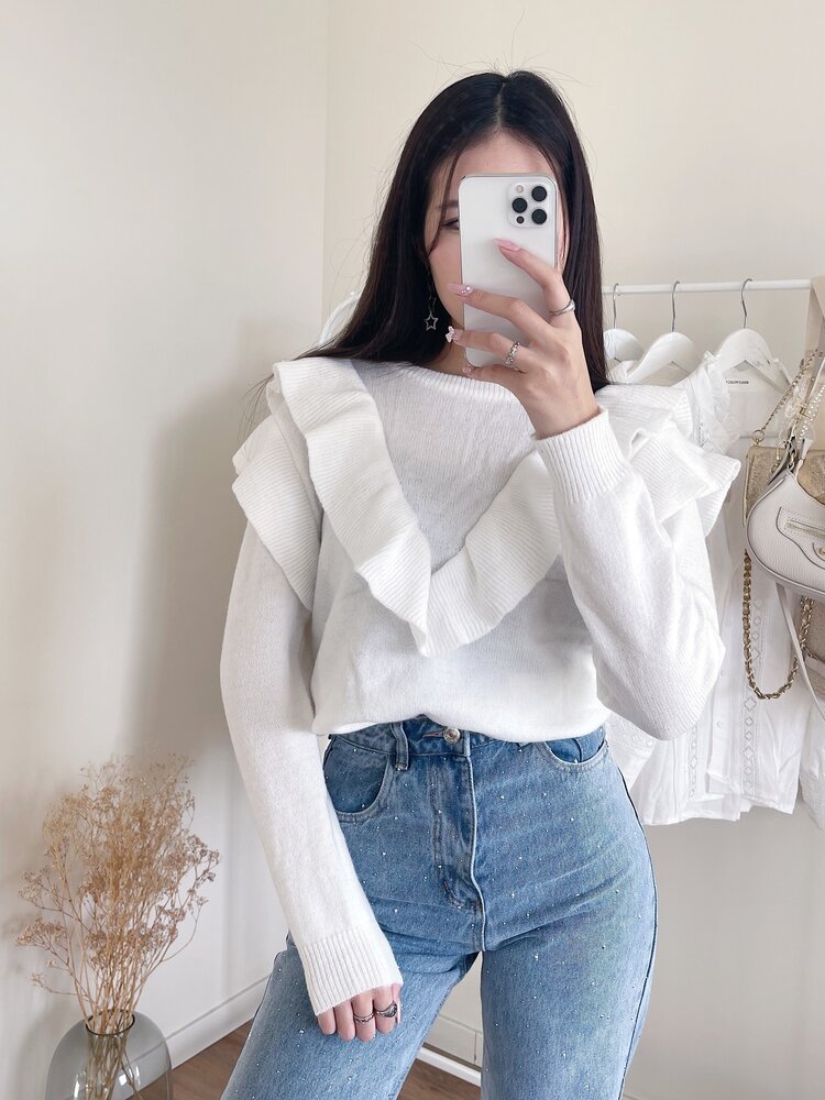 Sophia Ruffle Sweater / White