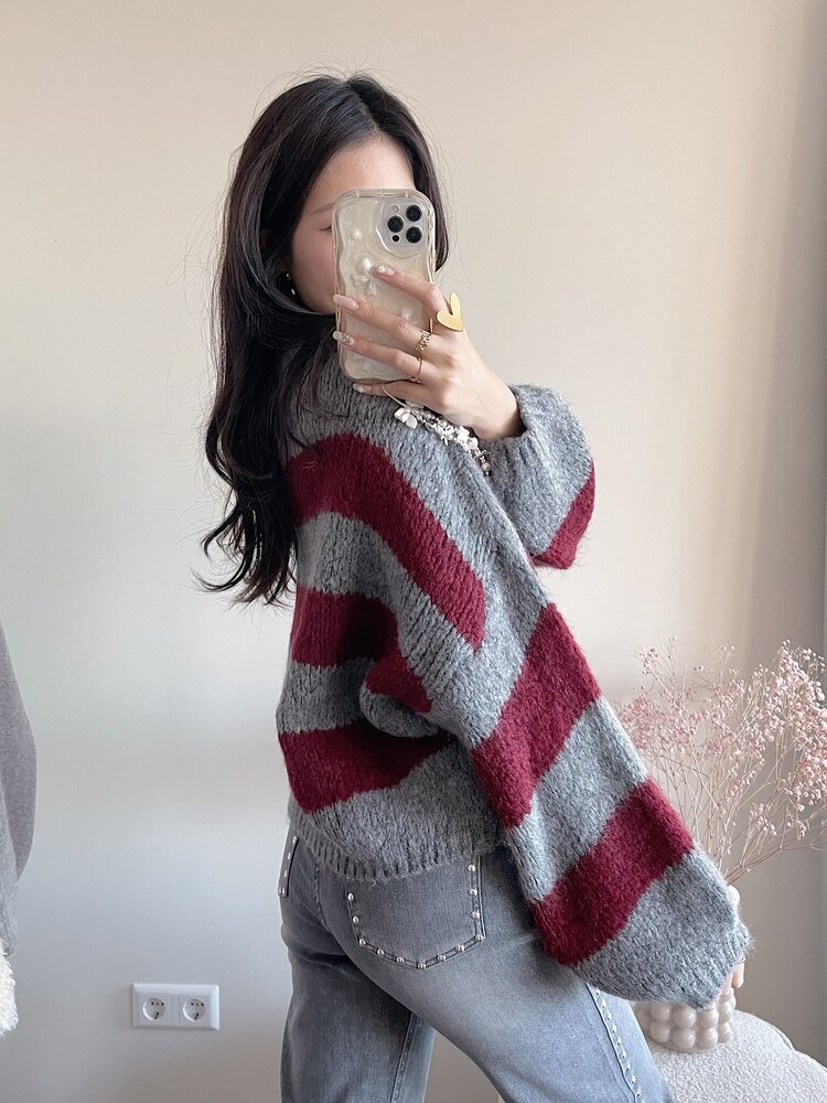 Lucia Oversized Striped Sweater / Grey & Bordeaux Red