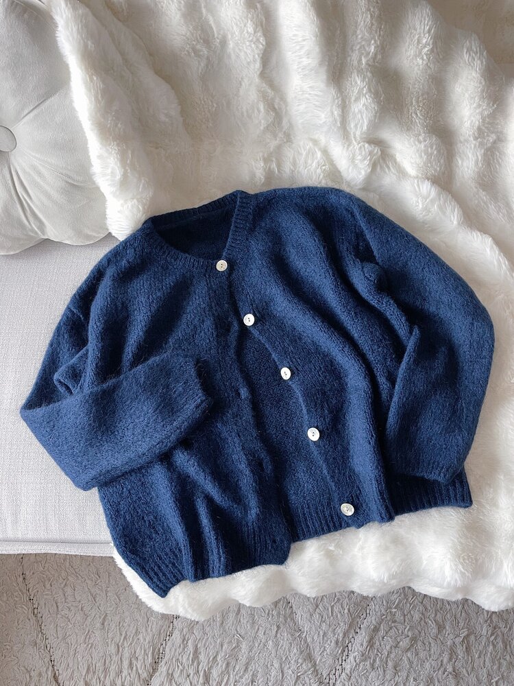 Lydia Fluffy Knit Cardigan / Navy Blue