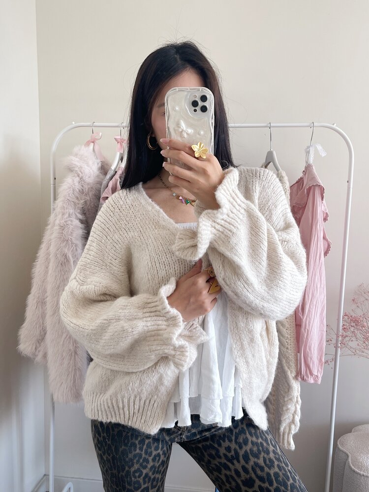 Celia Ruffle Knit Cardigan / Ecru