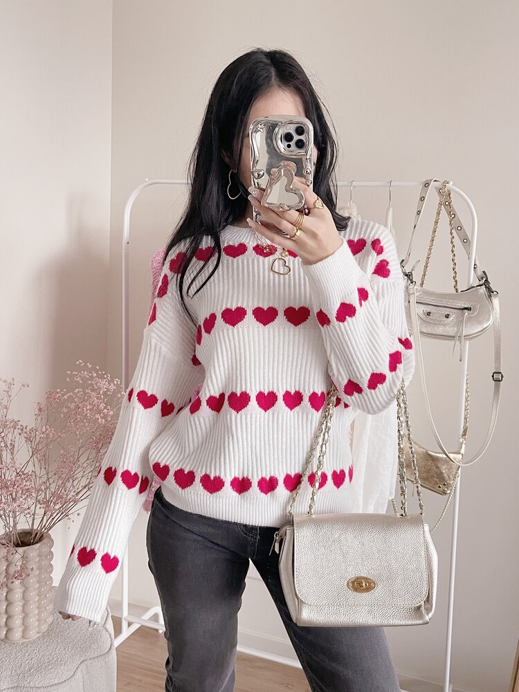 Dani Heart Knit Sweater / Red