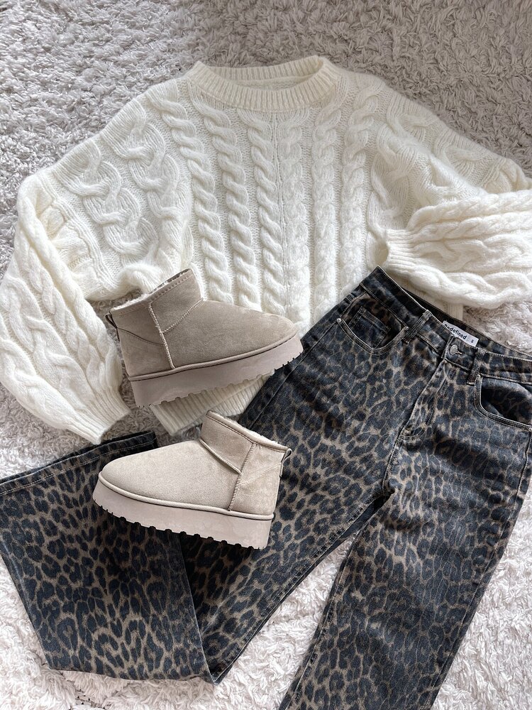 Yula Comfy Uggie Boots / Olive