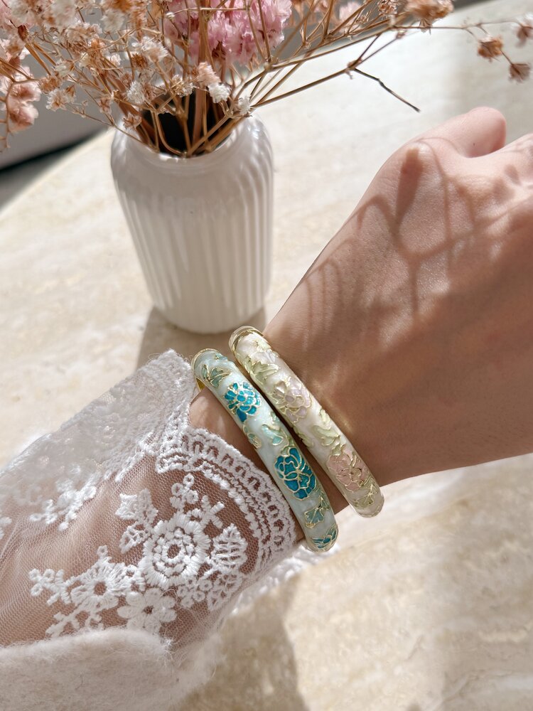 Gold Vintage Floral Bangle Bracelet (COPPER / MEDIUM)