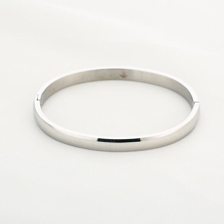 Silver Basic Bangle Bracelet