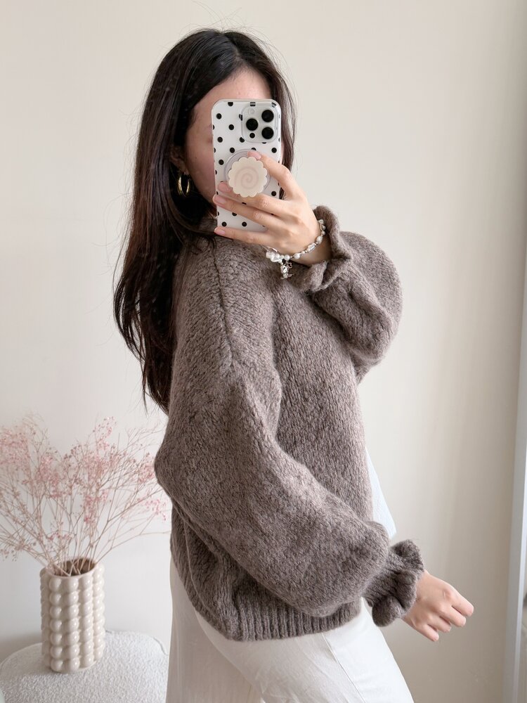 Celia Ruffle Knit Cardigan / Light Brown