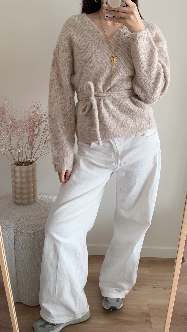 Eliza Mid Waist Wide Leg Jeans / White