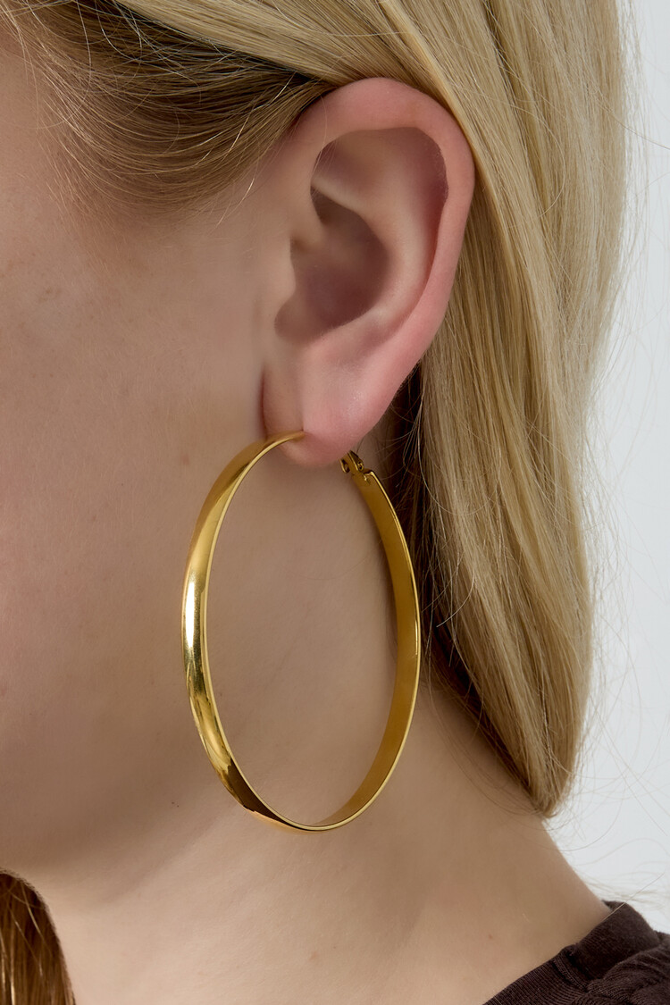Gold Thick Basic Hoop Earrings / Large
