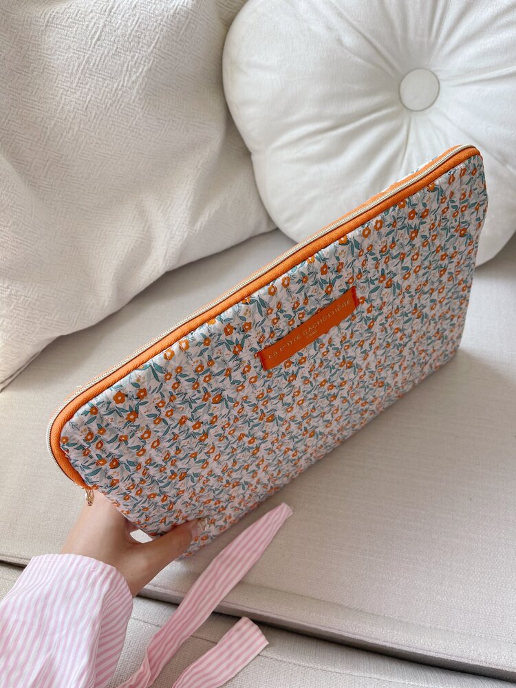 Belin Flower Laptop Pouch / Light Pink & Green