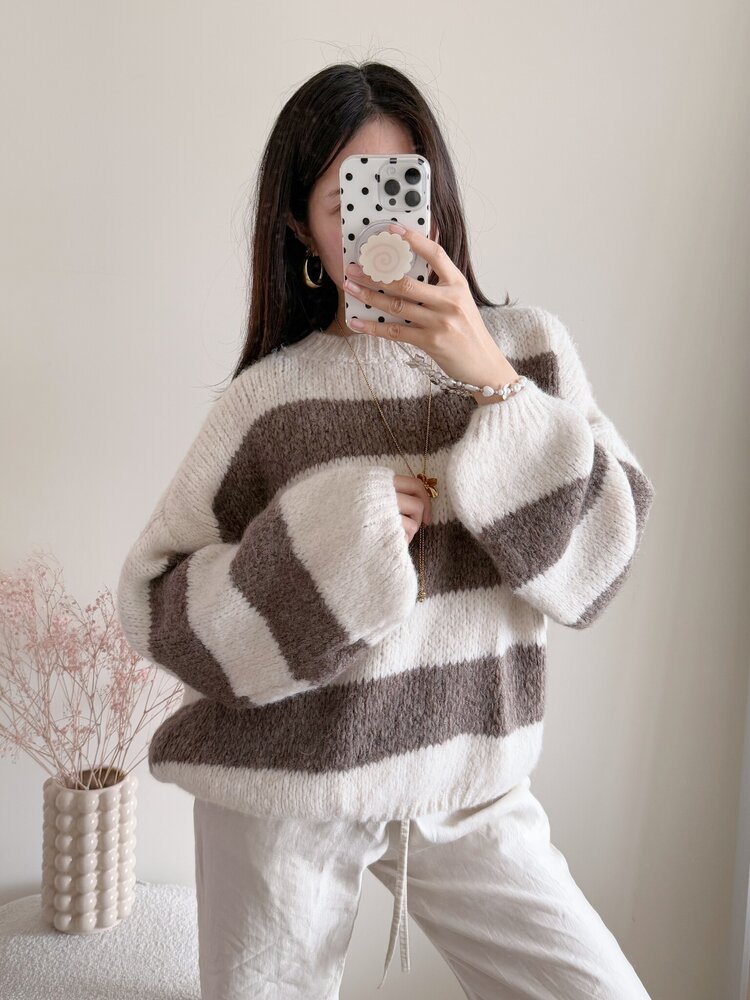 Lucia Oversized Striped Sweater / Bordeaux & Pink