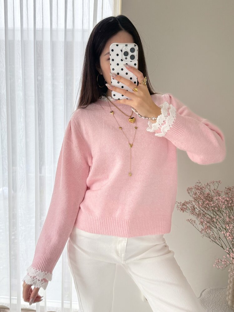 Luisa Embroidery Knit Sweater / Light Pink