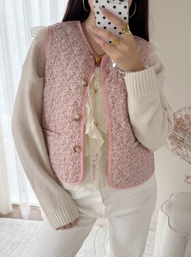 Suri Floral Quilted Waistcoat / Light Pink