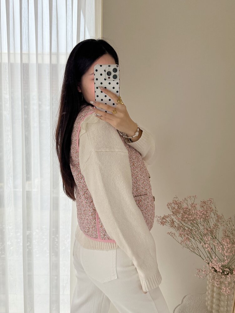 Suri Floral Quilted Waistcoat / Light Pink