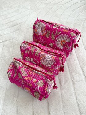 Bali Flower Pouch / Fuchsia Candy