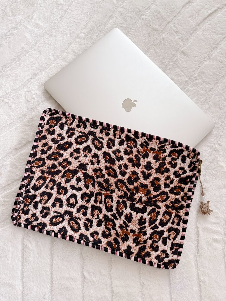 Evia Leopard Laptop Pouch / Brown (16 inch)
