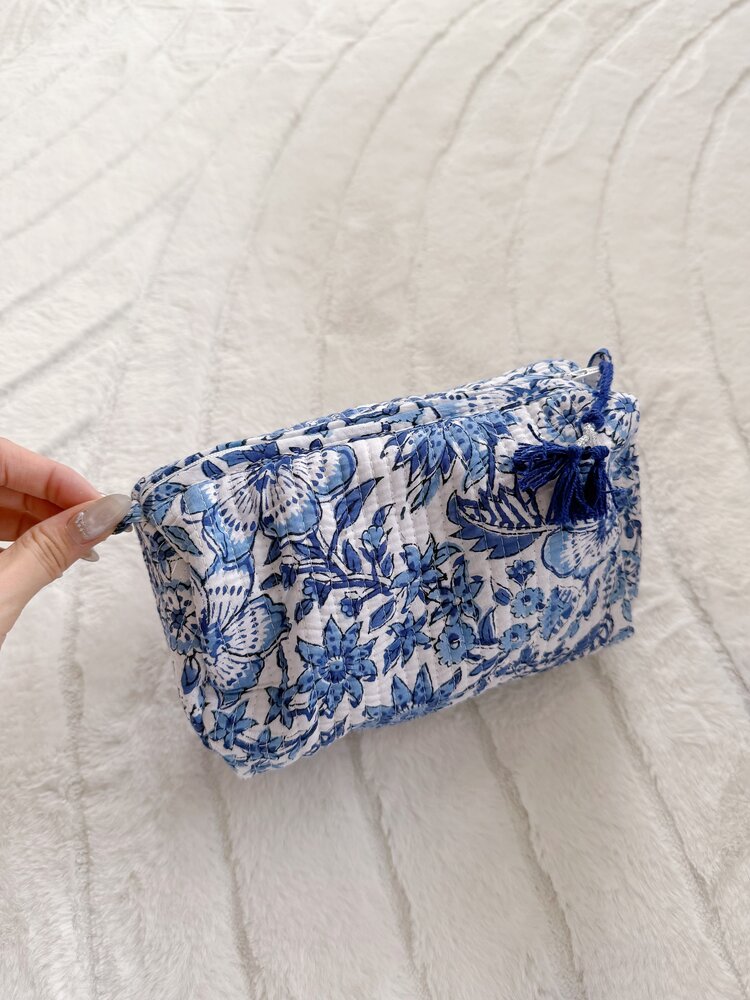 Bali Flower Pouch / Blue & White