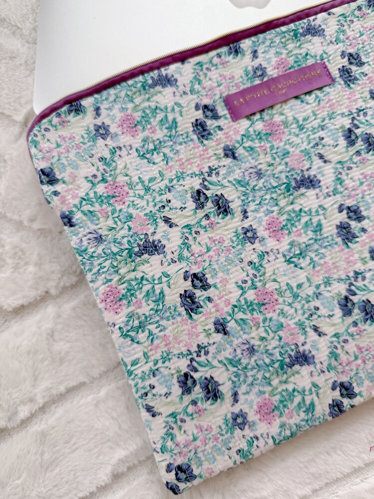 Belin Flower Laptop Pouch / Blue & Purple