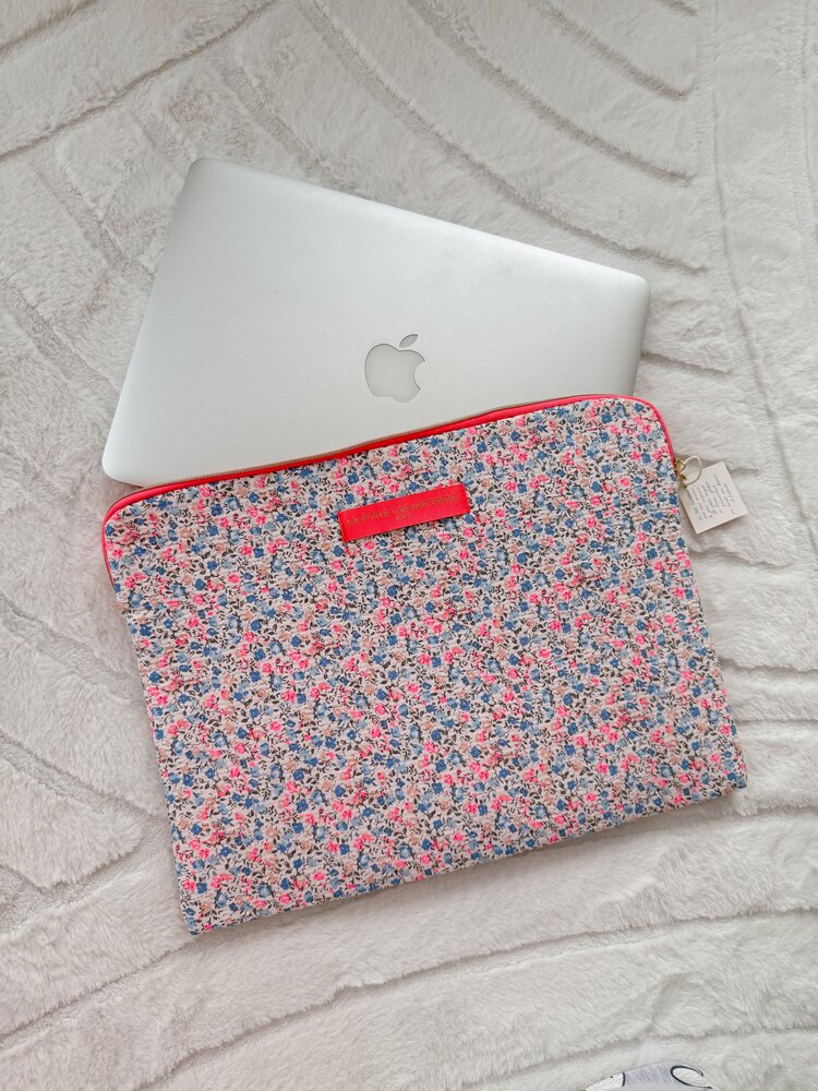 Belin Flower Laptop Pouch / Neon Pink & Blue