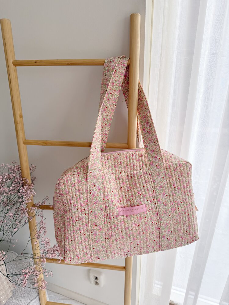 Acacia Flower Travel Bag / Light Pink  & Green