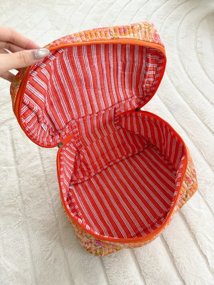 Malini Flower Toiletry Bag / Orange