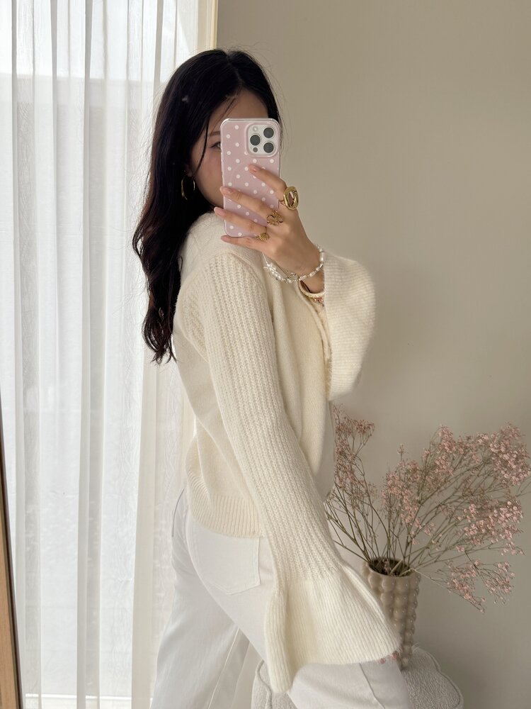 Alaia Bell Sleeve Knit Cardigan / Cream