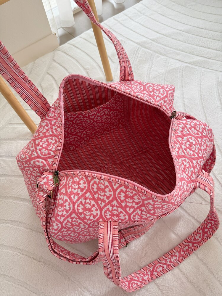 Yasmina Flower Travel Bag / Light Coral