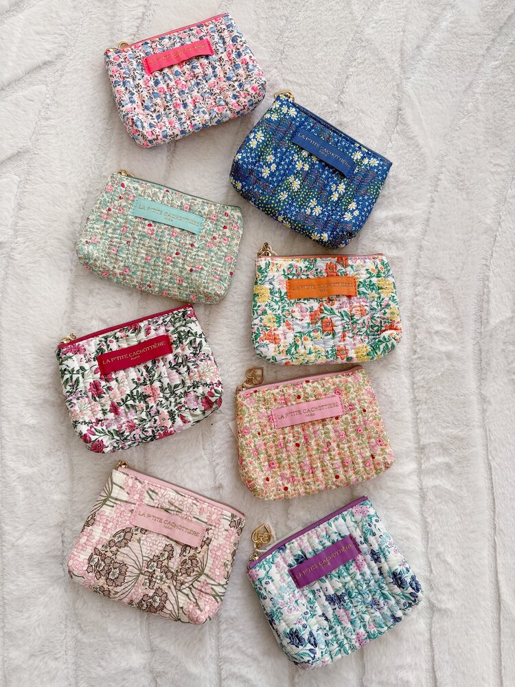 Ava Small Flower Wallet Pouch / Light Blue