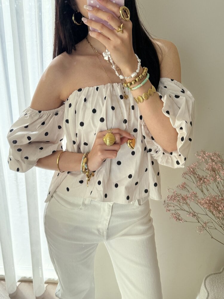 Fae Polkadot Off Shoulder Top / Off white