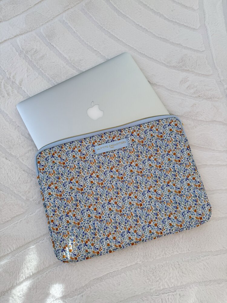 Belin Flower Laptop Pouch / Light Blue