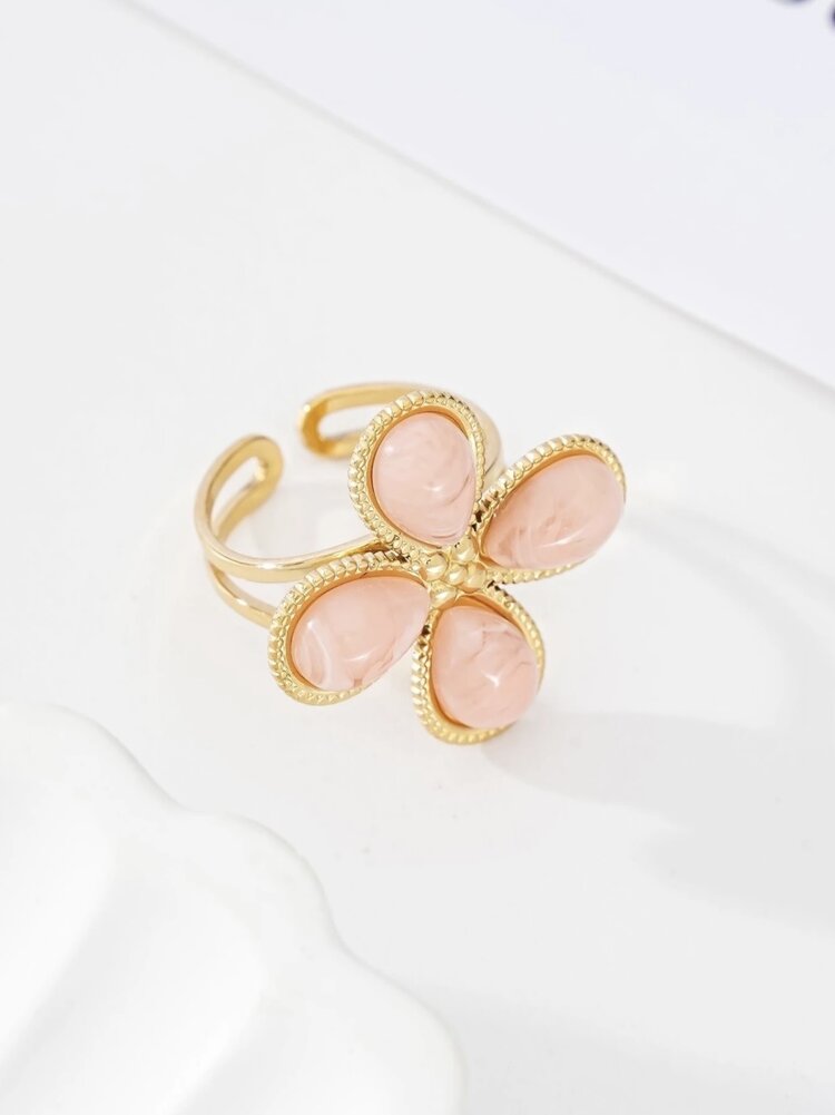 Gold Clover Stone Statement Ring  / Pink