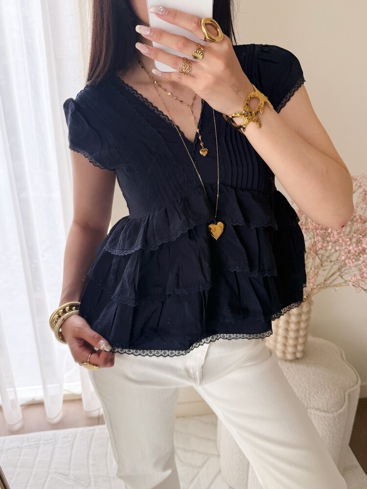 Emi Lace Ruffle Top / Navy Blue