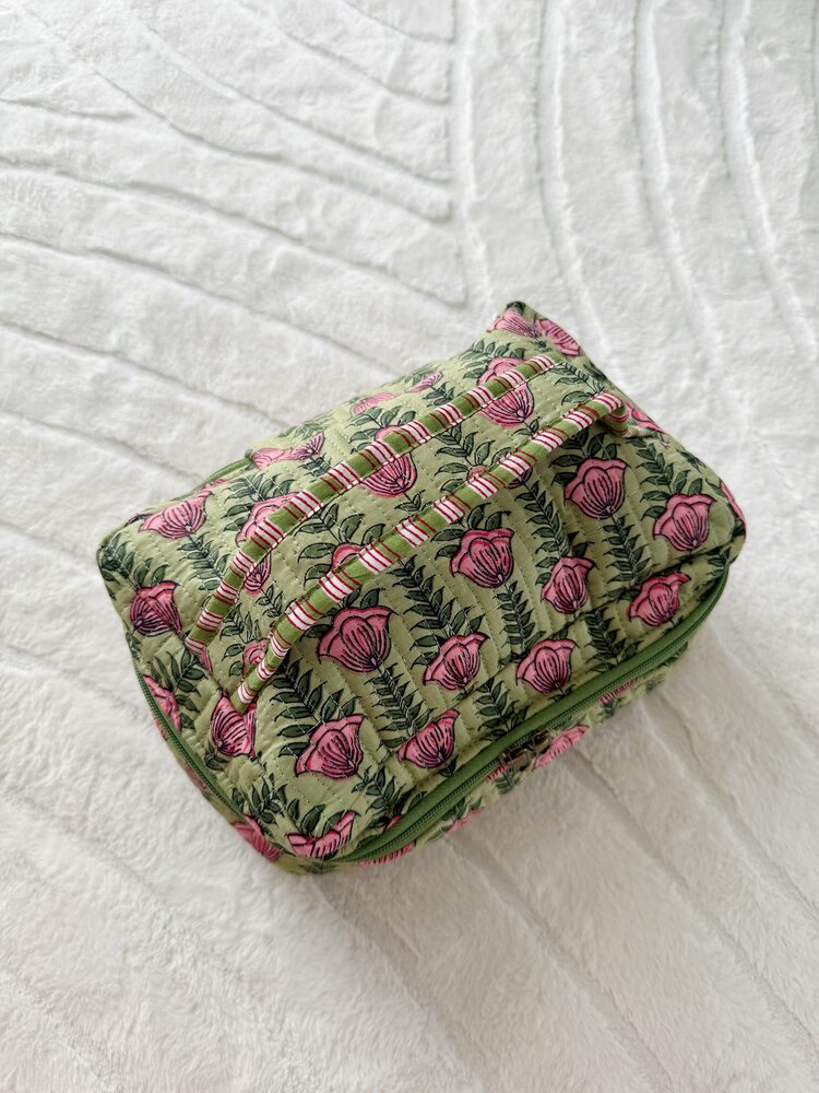 Malini Flower Toiletry Bag / Green & Pink