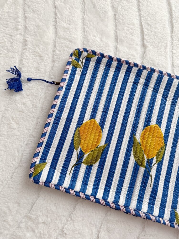 Evia Lemon Laptop Pouch / Blue (16 inch)