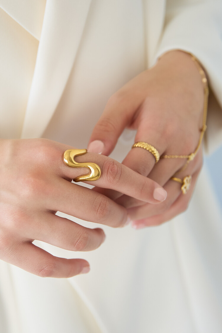 Gold Statement Wavey Ring