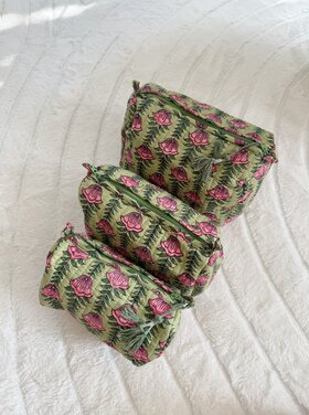 Bali Flower Pouch / Green & Pink