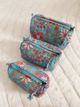 Bali Flower Pouch / Sky Blue