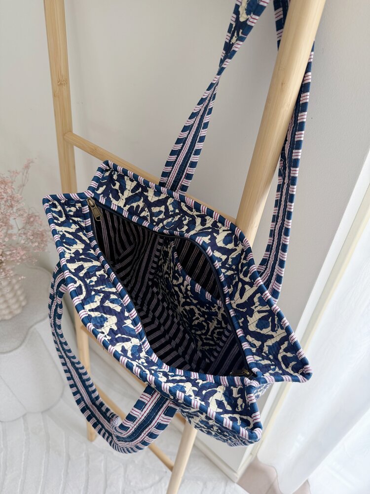Phleur Flower Shopper Bag / Navy Blue