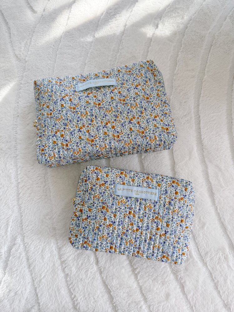 Marly Flower Toiletry Bag / Light Blue (Large)