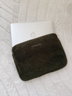 Belin Teddy Laptop Pouch / Dark Green