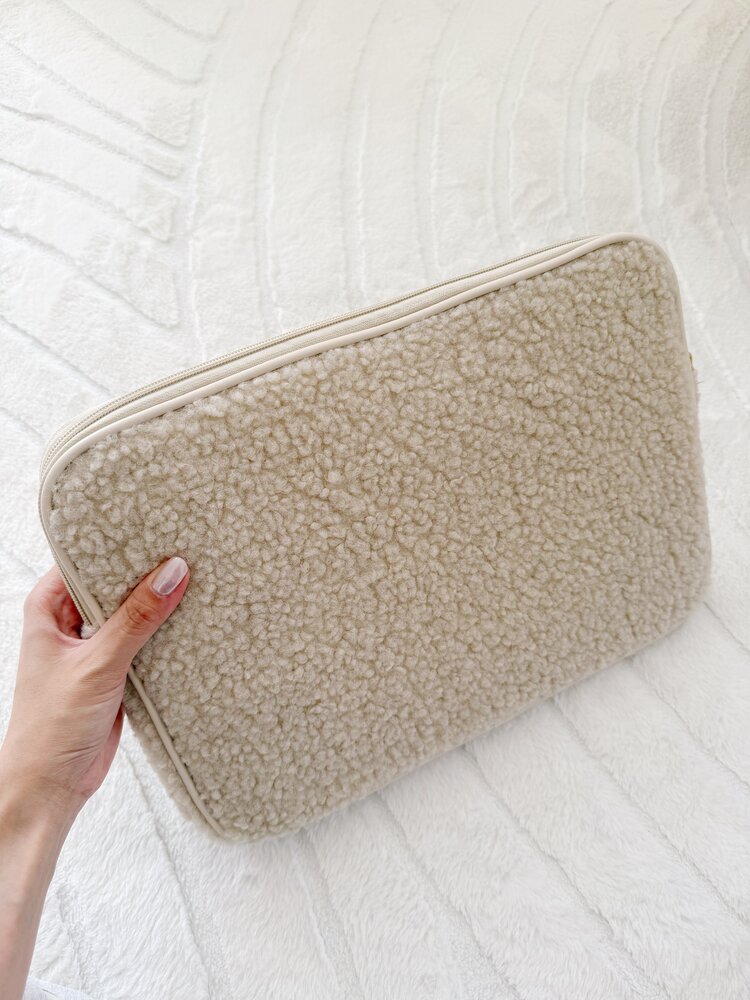 Malou Teddy Laptop Sleeve / Beige