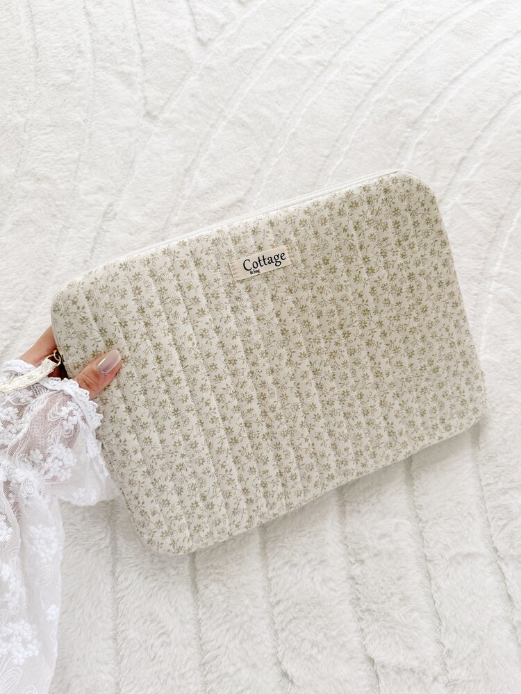 Cara Flower Laptop Sleeve / Light Brown (13 inch)