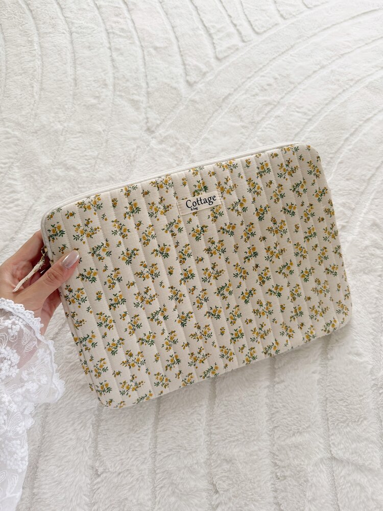 Cara Flower Laptop Sleeve / Yellow (13 inch)
