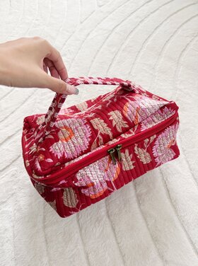Malini Flower Toiletry Bag / Red
