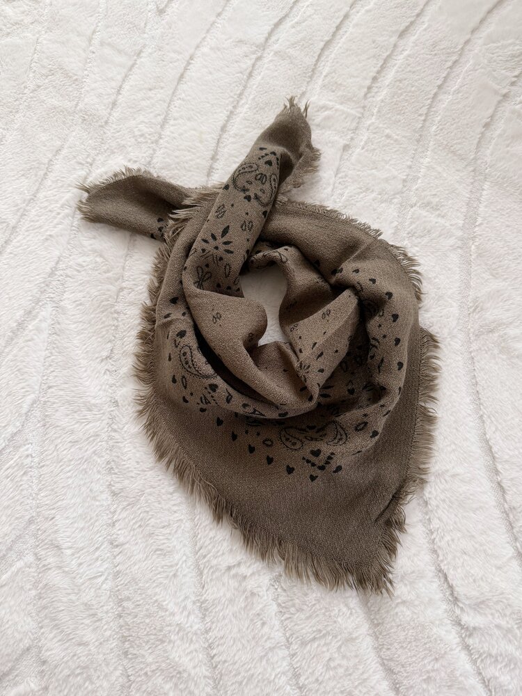 Loua Paisley Bandana Scarf / Army Green
