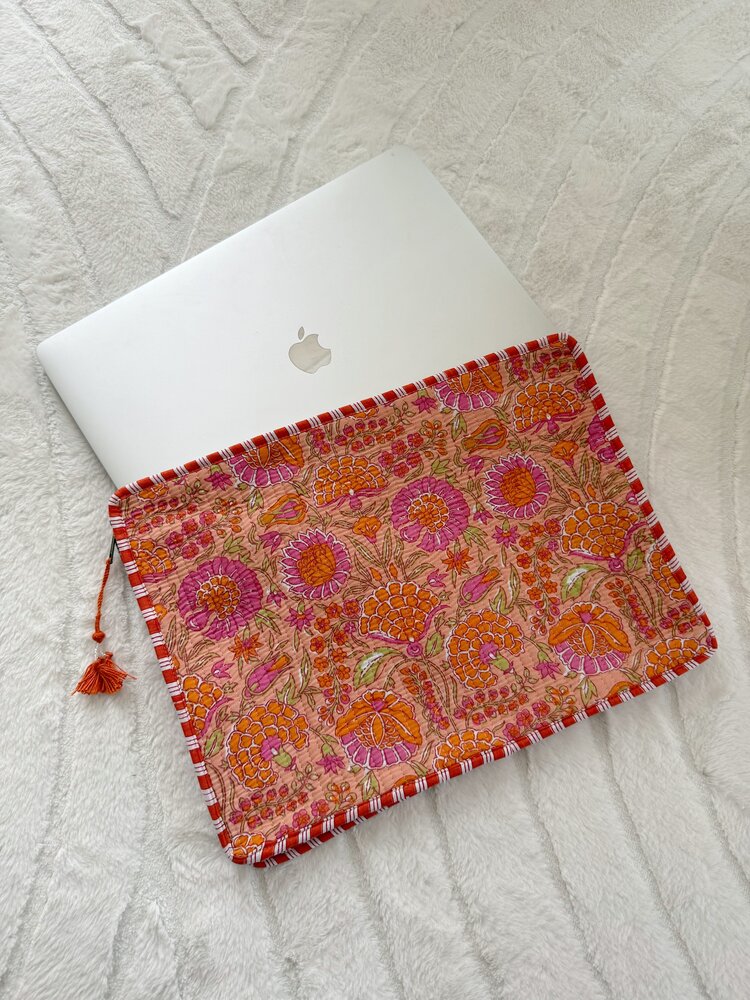Evia Flower Laptop Sleeve / Orange (16 inch)