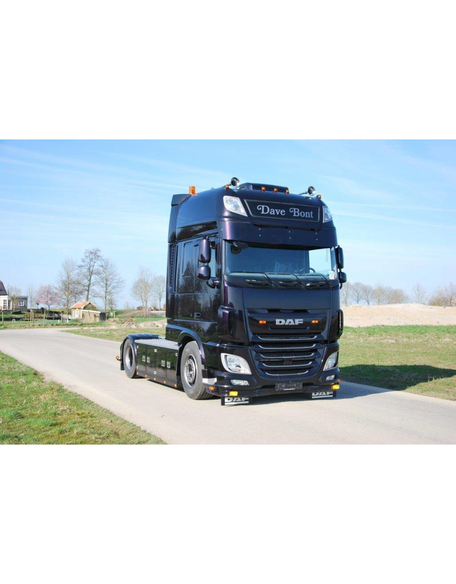 Daf Zonneklep Daf XF Super Space Cab / Aluminium