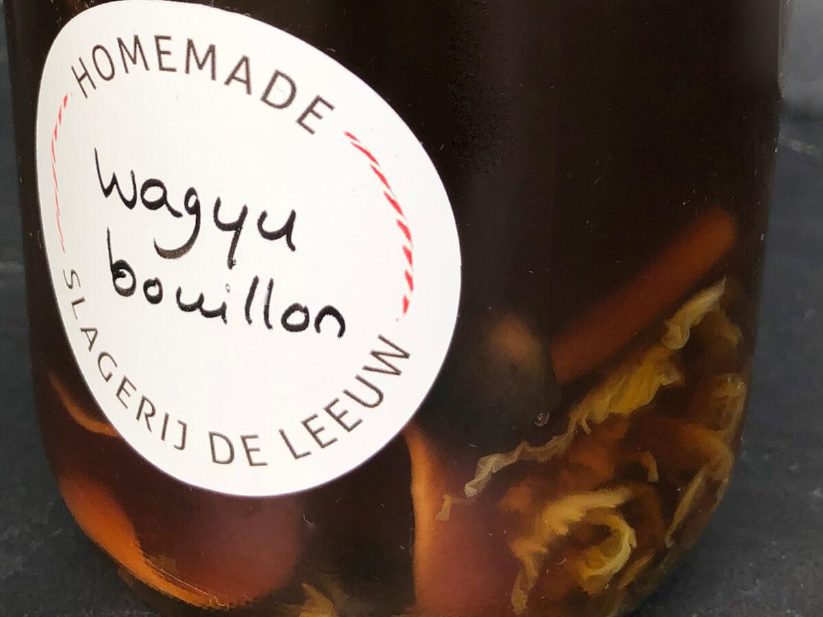 Wagyu runderbouillon incl. klein garnituur