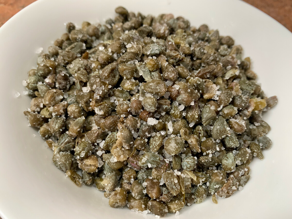 Pantelleria capers, salted