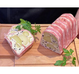 Terrine 'royale': aardappel/ wintertruffel/crème fraîche/spek