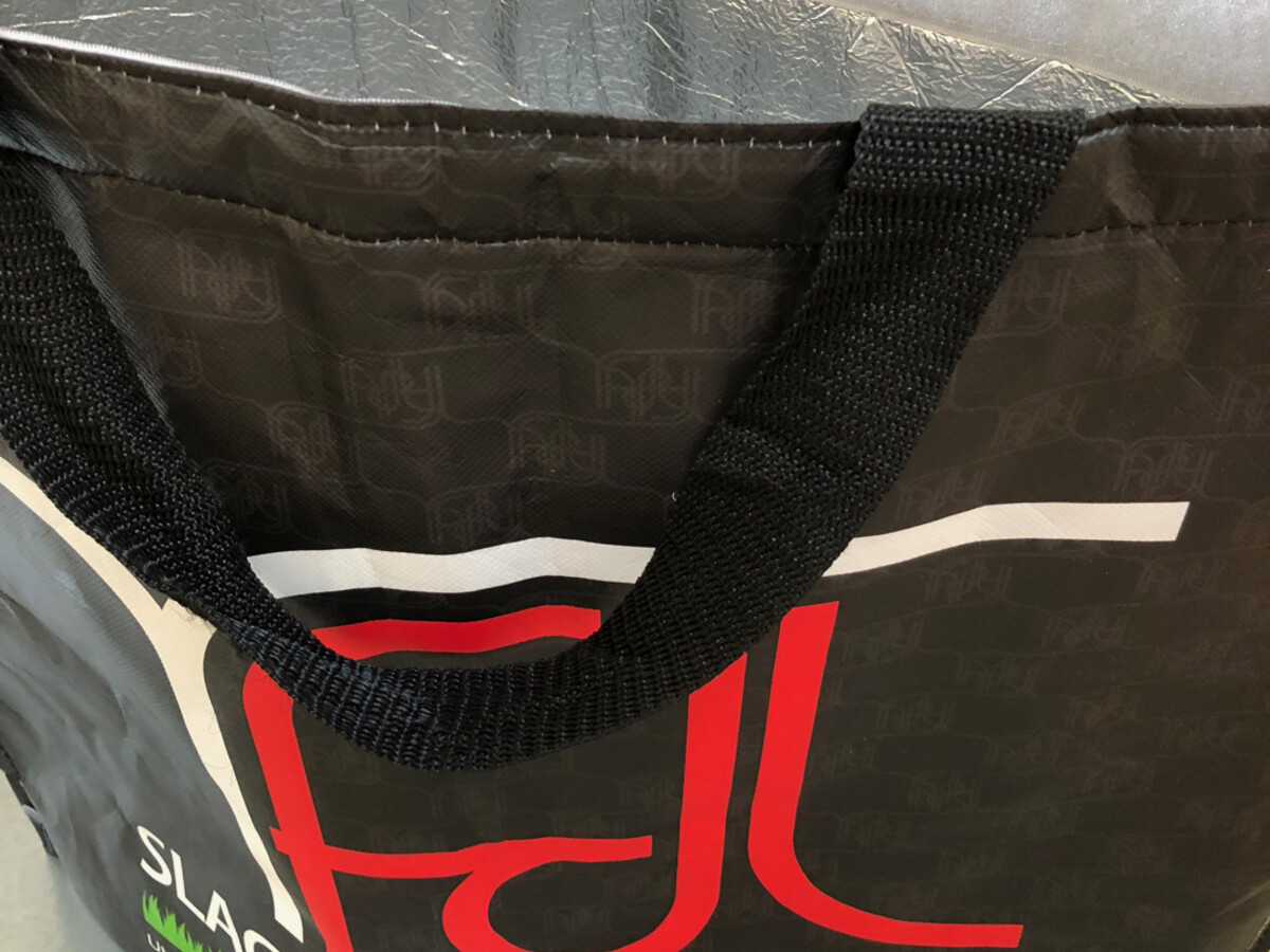 'SdL' cooling bag