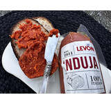 Nduja, pittige Zuid-Italiaanse smeerbare worst